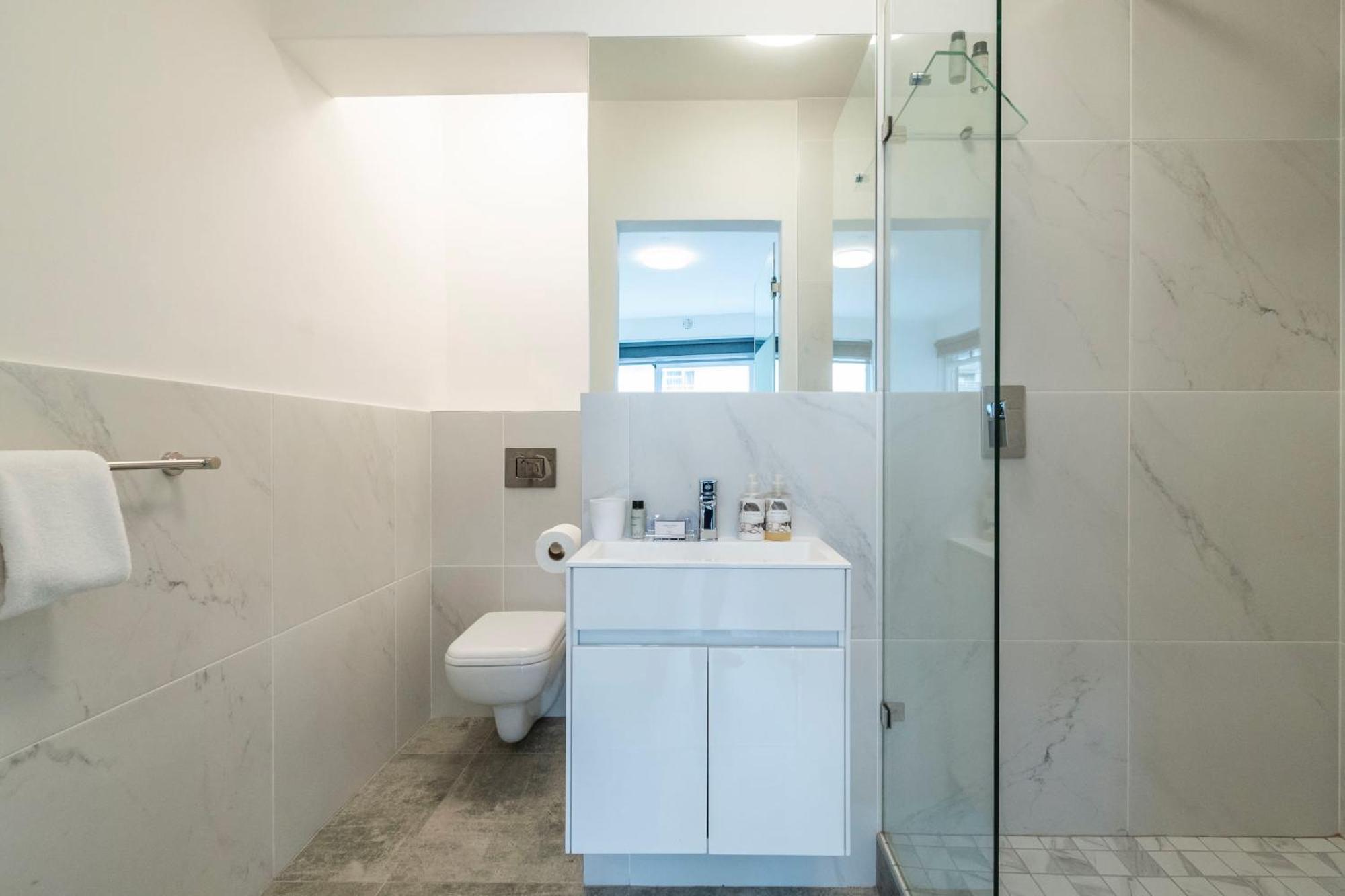 Modern Coastal In Sea Point