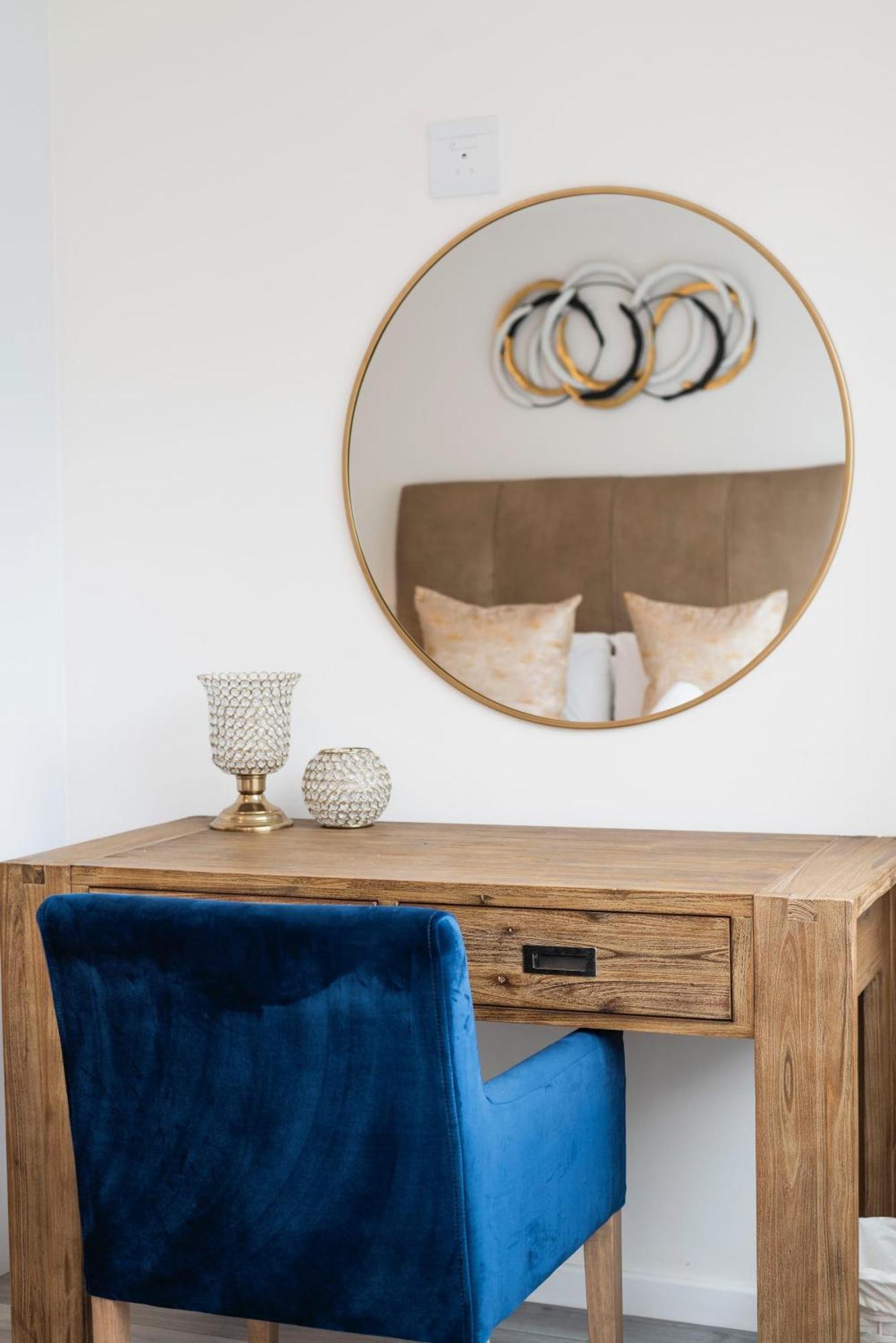 Apartment Modern Coastal In Sea Point